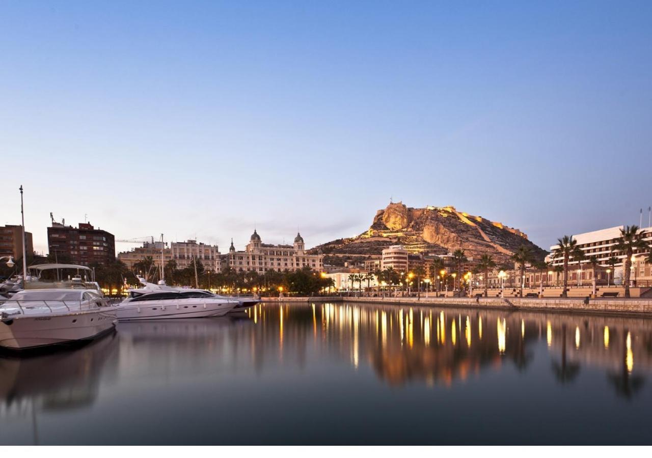 Luxury New Apartment City Centre & Beach, Alicante Ngoại thất bức ảnh