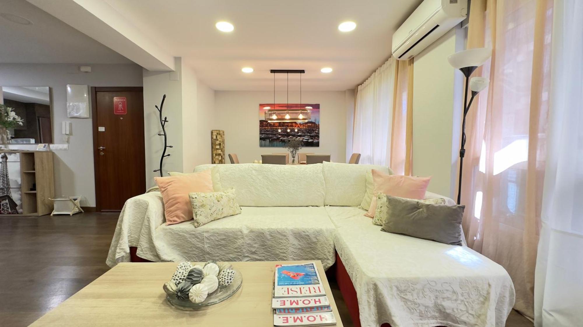 Luxury New Apartment City Centre & Beach, Alicante Ngoại thất bức ảnh